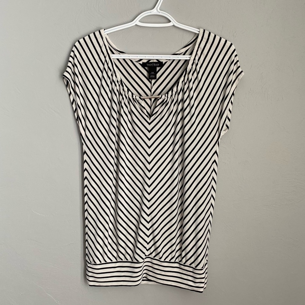 WHITE HOUSE BLACK MARKET Striped V-Neck Blouse
